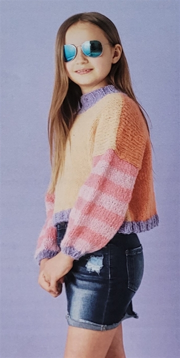 Sweater til pigerne i Elsa by Permin